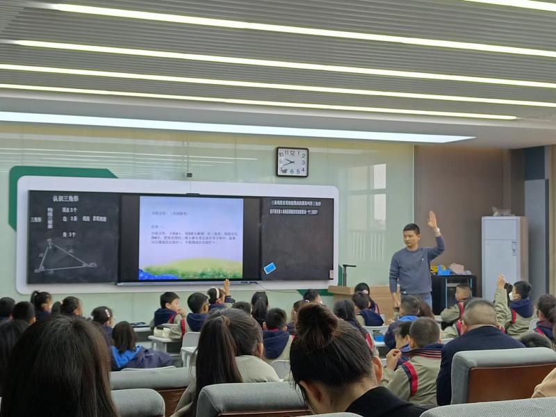 微信图片_20231218105208.jpg 微信图片_20231218105208.jpg