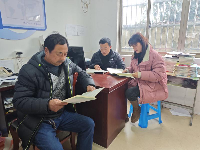 aaacc8a7a3eb9523cb7ffea4a292a24.jpg aaacc8a7a3eb9523cb7ffea4a292a24.jpg