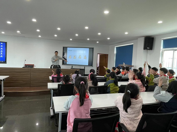 图片2.png 图片2.png