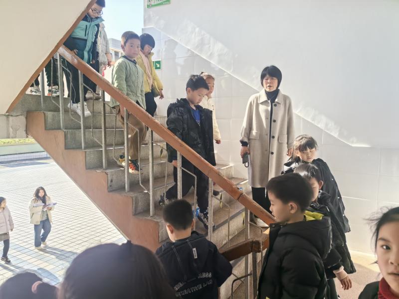 微信图片_20250102102132.jpg 微信图片_20250102102132.jpg