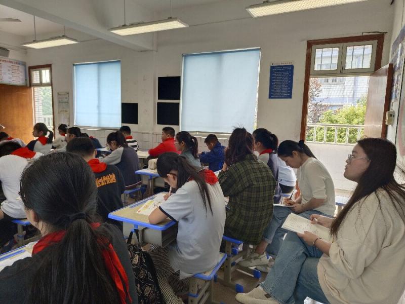 课例研究2.jpg 课例研究2.jpg