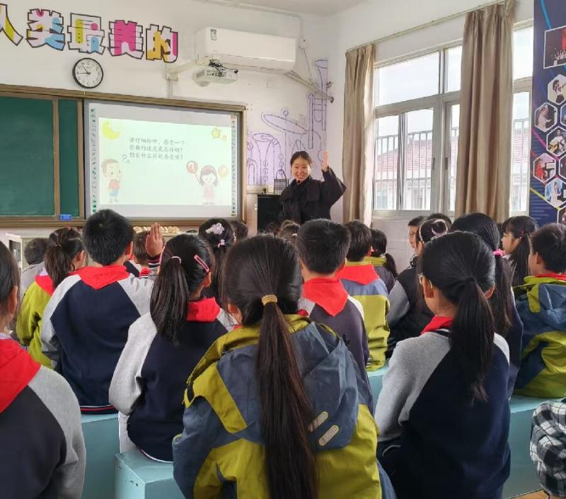 课堂观察.jpg 课堂观察.jpg