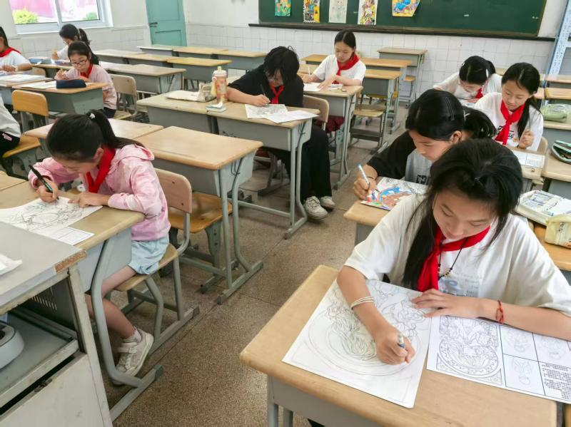 5.28(2).jpg 5.28(2).jpg